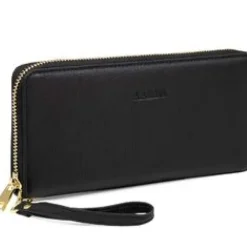 Aarni clutch, Musta