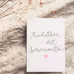 Helle Korvaamaton postikortti